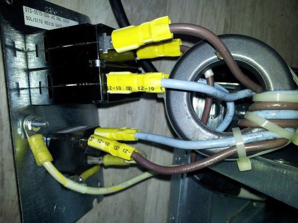 receptacle1_ins_small.jpg